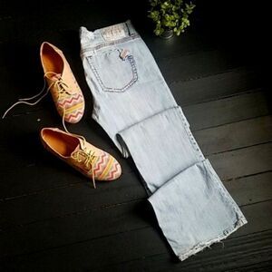 🌼 Z. Cavaricci light wash vintage denim